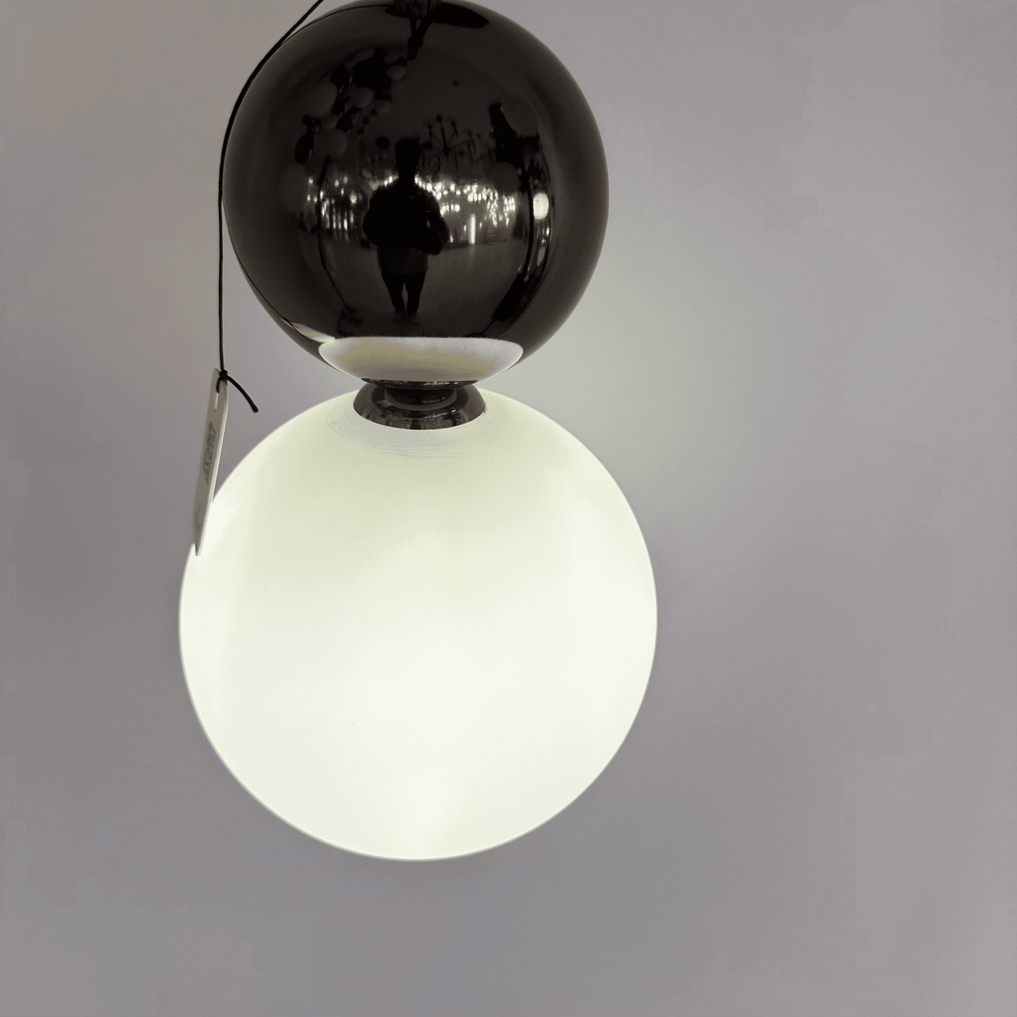 Milk & Opal Glass Wall Sconce – Modern Decorative Light for Bedroom, Hallway, Vanity