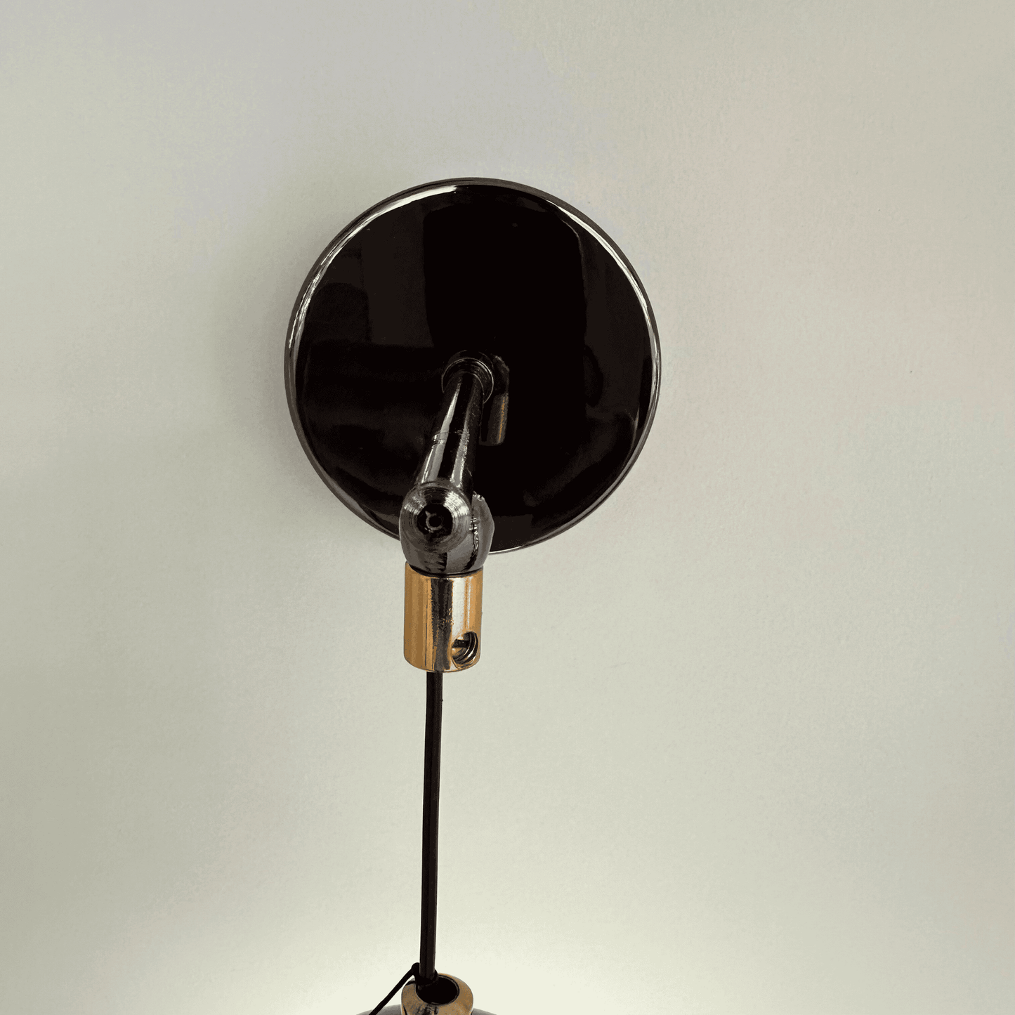 Milk & Opal Glass Wall Sconce – Modern Decorative Light for Bedroom, Hallway, Vanity