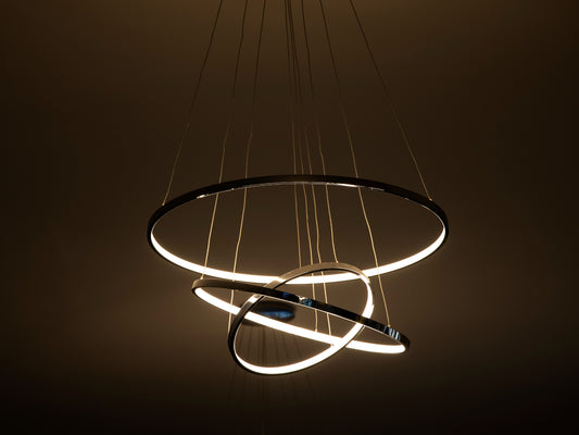 Modern LED Pendant Light with Interlocking Rings – Contemporary Ceiling Fixture for Living Spaces - Kami Lighting