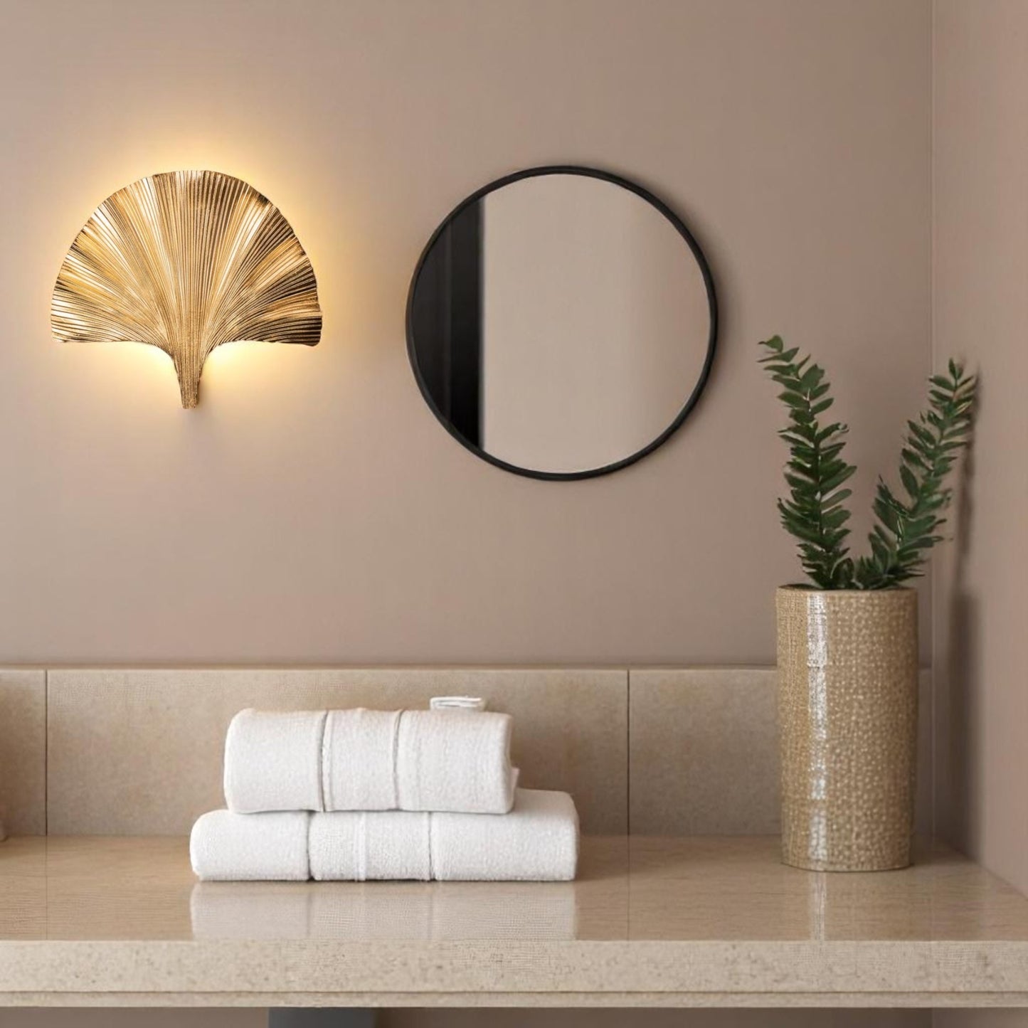 Golden Ginkgo Leaf Wall Sconce With Elegant Fan-Like Ribbing