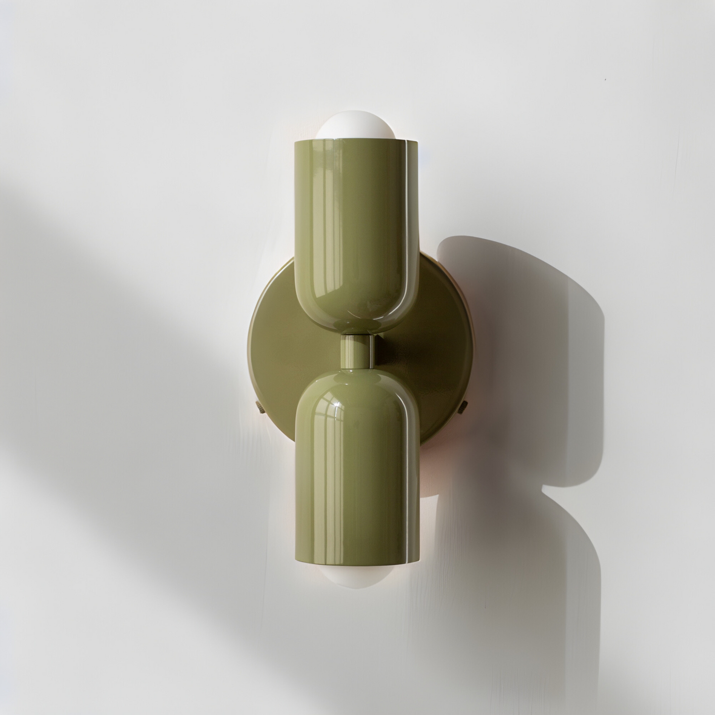 Minimalist Dual-Head Wall Sconce