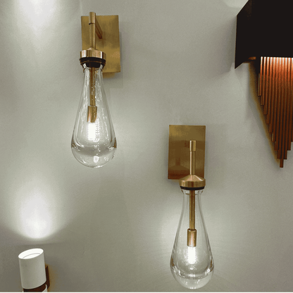 Raindrop Brass Wall Sconce – Modern Teardrop Glass Light for Hallways, Bedrooms & Luxury Interiors